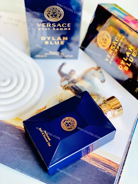 Gel Tắm Hương Nước Hoa Nam Versace Dylan Blue Bath & Shower Gel 200ml