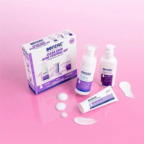 Bộ chăm sóc da mụn Benzac 3 Step Clear Skin Acne Control Kit 1 bộ