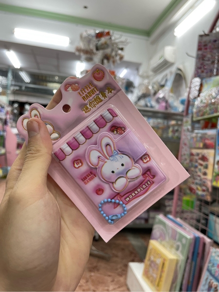 Sổ nhí 3D móc khoá 2303