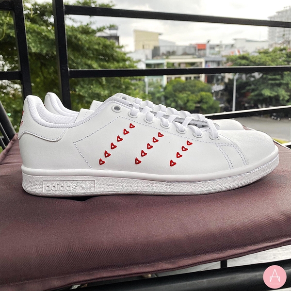 [EG6495] K ADIDAS STAN SMITH VALENTINES DAY 