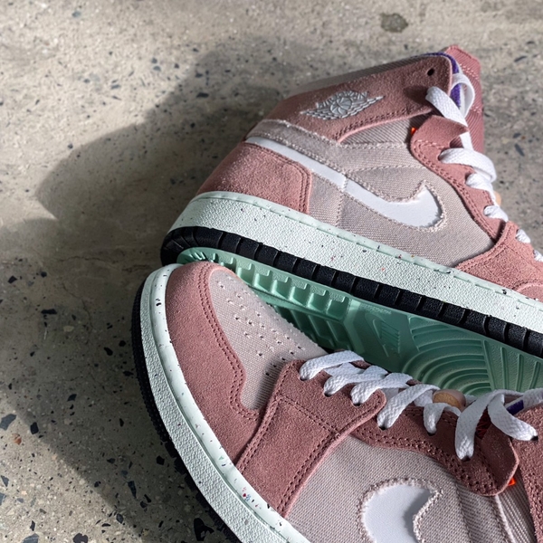 [CT0978-201] M JORDAN 1 HIGH ZOOM AIR CMFT 'FOSSILSTONE/ROSE'