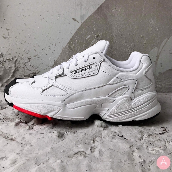 [EE5308] W ADIDAS FALCON WHITE CORE BLACK