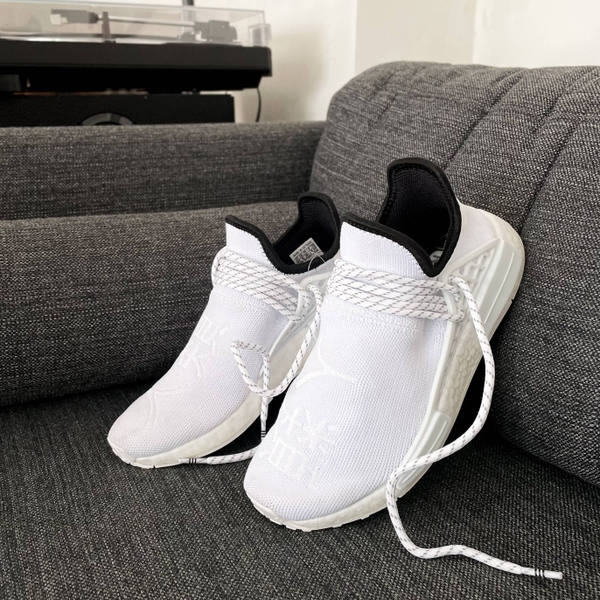 [GY0092] M ADIDAS NMD HU PHARRELL 