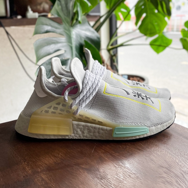 [Q46467] M ADIDAS NMD HU PHARRELL 