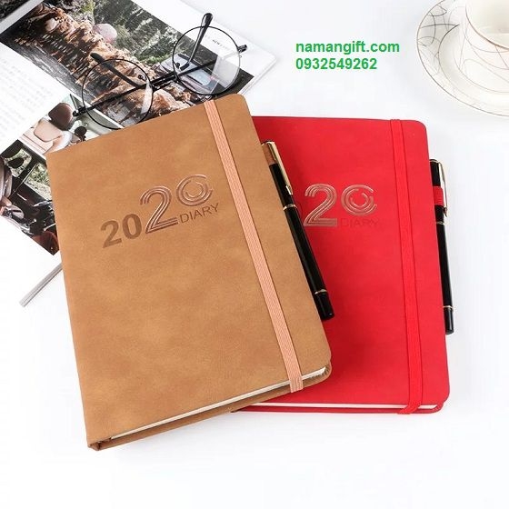 sổ da dán gáy đẹp