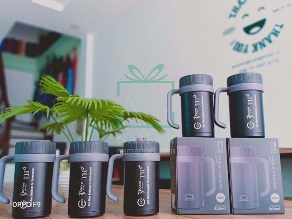 in hình lên ly giữ nhiệt