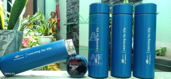 khác hình ảnh lên bình giữ nhiệt