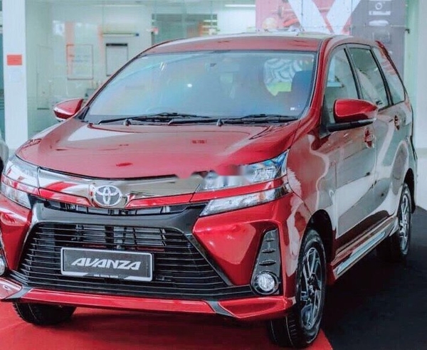 Toyota Avanza màu đỏ hợp tuổi thìn, Bính Thìn