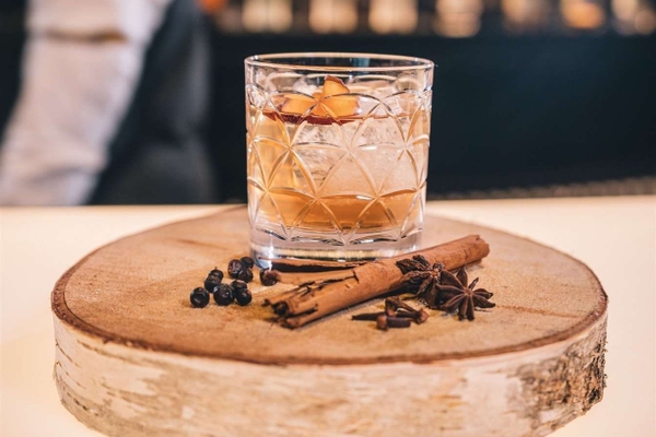 Tìm hiểu về các nét đặc trưng của rượu Macallan mà bạn nên biết