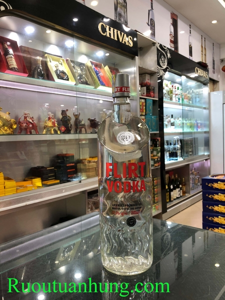 Vodka Flirt - dung tích 1.5 lít