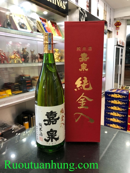 Sake Kasen Gold Foil Jummai - Vảy Vàng - dung tích 1.8 lít