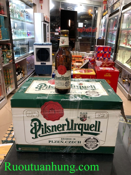 Bia Pilsner Urquell - chai dung tích 330ml