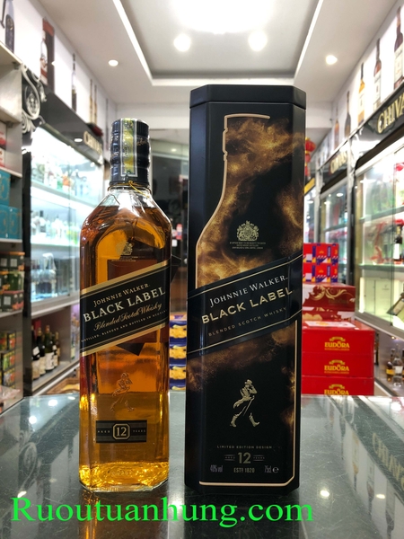 Johnnie Walker Black Label Phiên bản hộp sắt F21 - dung tích 750ml