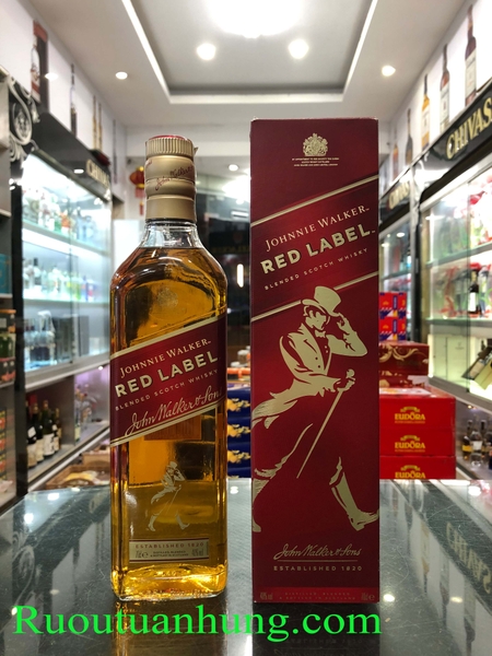 Johnnie Walker Red Label - dung tích 700ml