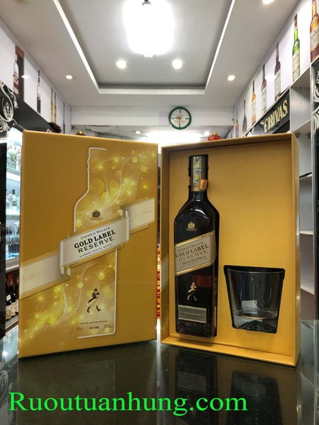 Johnnie Walker Gold Label phiên bản hộp quà F21 - dung tích 750ml