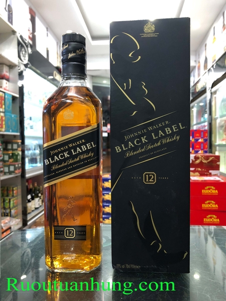 Johnnie Walker Black Label 12 - dung tích 1.125 lít