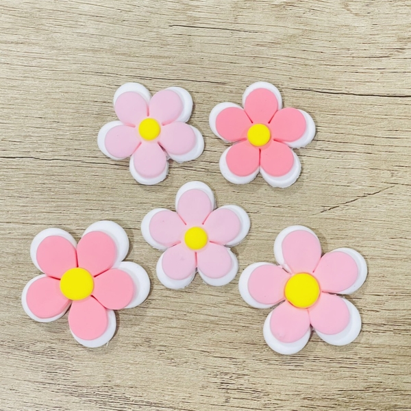 Set 5 hoa cúc màu hồng kt 5cm mix 6cm (chất liệu đất nặn).