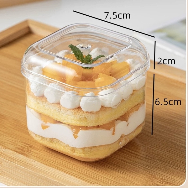 Set 50 cốc vuông (kt 7.5cm x 6.5 cm) (kèm nắp bầu) PS GD2013.