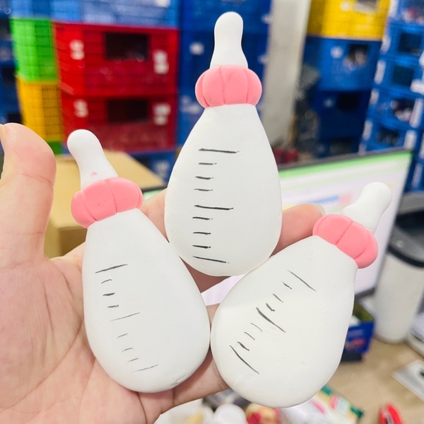 Set 3 bình sữa đất nặn kt 4.5cm x 9cm - MÀU HỒNG.