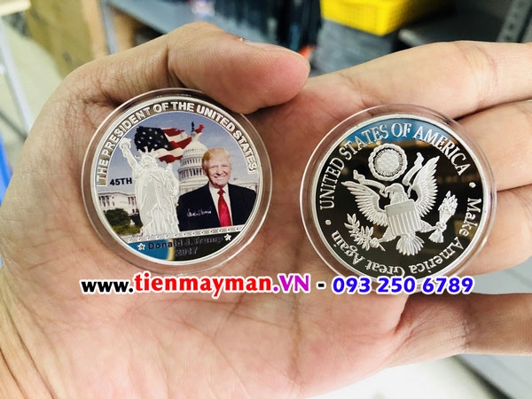 đồng xu lưu niệm tổng thống Donald Trump mạ bạc
