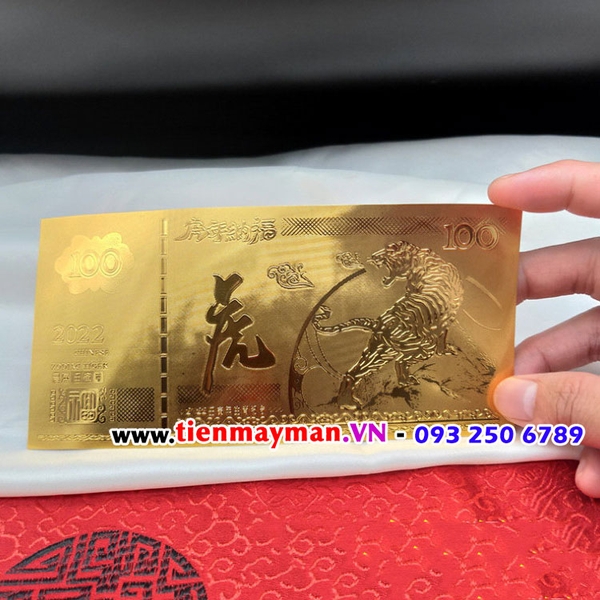 tiền hình con cọp Macao 100 mạ vàng plastic
