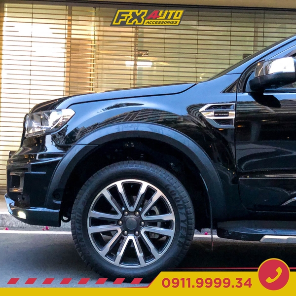 Mẫu độ Ford Everest