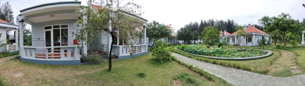 BUNGALOW HƯỚNG VƯỜN