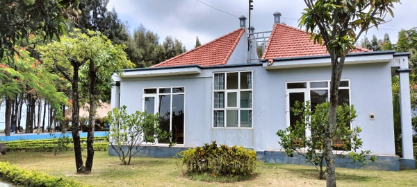 BUNGALOW HƯỚNG VƯỜN