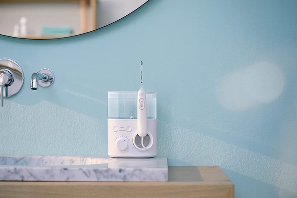 Máy tăm nước Philips Sonicare Power Flosser 5000 HX3811/20 - Mẫu mới 2022