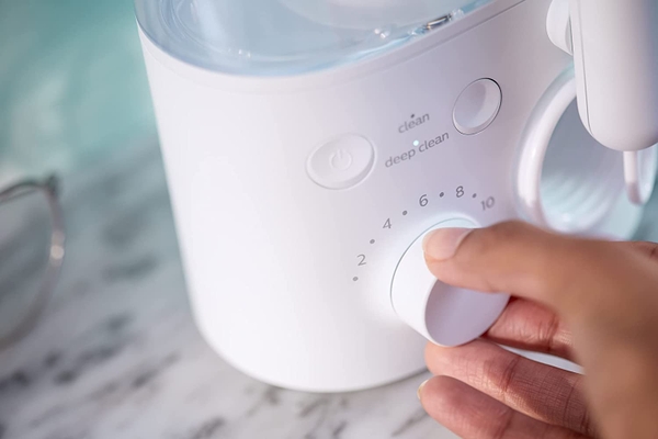 Máy tăm nước Philips Sonicare Power Flosser 5000 HX3811/20 - Mẫu mới 2022