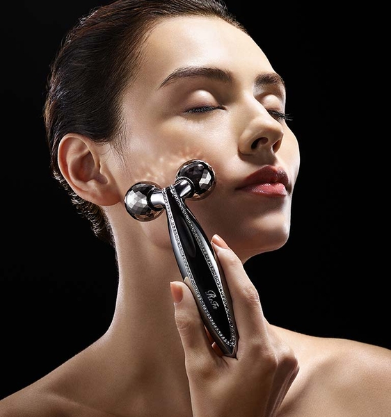 Cây lăn nâng cơ Refa Crystal Carat Face Limited