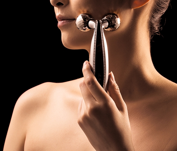 Cây lăn nâng cơ Refa Crystal Carat Face Limited