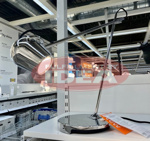 Đèn bàn làm việc IKEA MODERMOLN