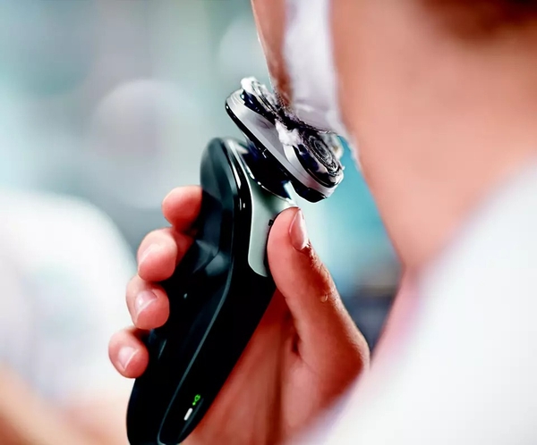 Máy cạo râu Philips Shaver Series 5000 S5083/03 (Wet&Dry)
