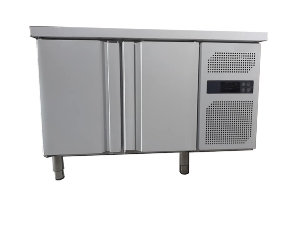 Tủ mát bàn chặt inox 1m2