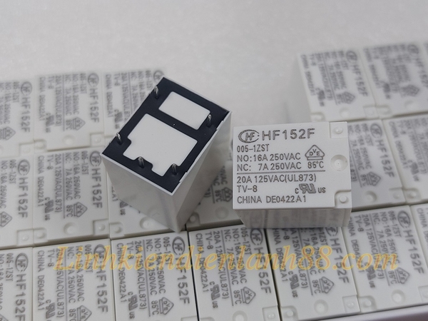 10 Relais électriques HONGFA HF152F-T-005-1HPT - 5VDC, 5 Broches, 10A/250VAC - Neufs