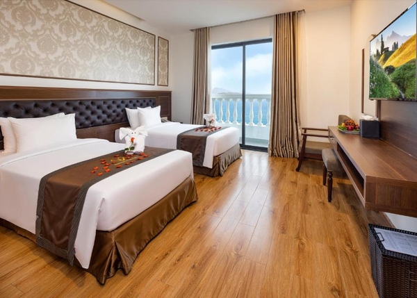 IMPERIAL NHA TRANG KHÁCH SẠN 4 SAO