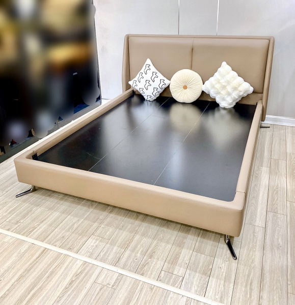 Hướng dẫn đặt hướng giường ngủ cho đúng - Không đặt đối diện gương