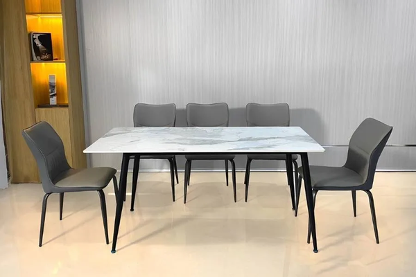 Những Thách Thức Thường Gặp Khi Chọn Bàn Ăn 6 Ghế Cho Không Gian Nhỏ