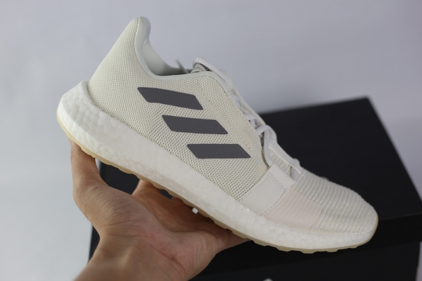 Giày Sneaker Adidas Senseboost Go Nữ \