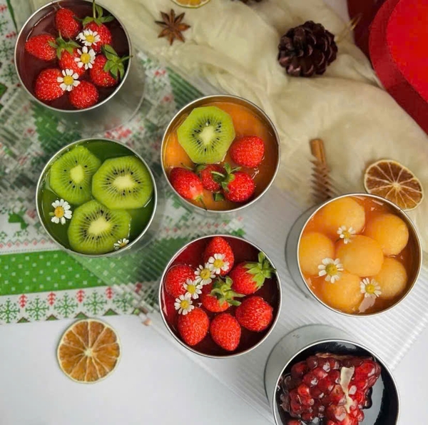 tiramisu tròn hộp thiếc