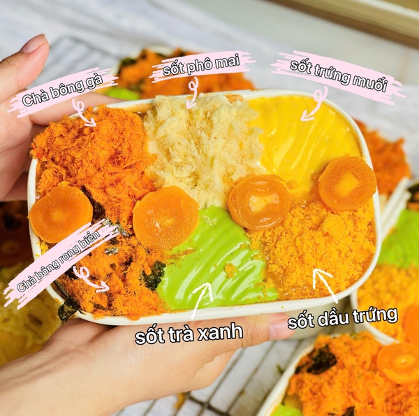 Bông lan trứng muối 6 vị