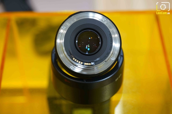 新品級 CANON キャノン EF 50mm f1.8 Ⅱ M905 Amazon.com : Canon EF 50mm f/1.8 STM Lens (EF-Mount Lens