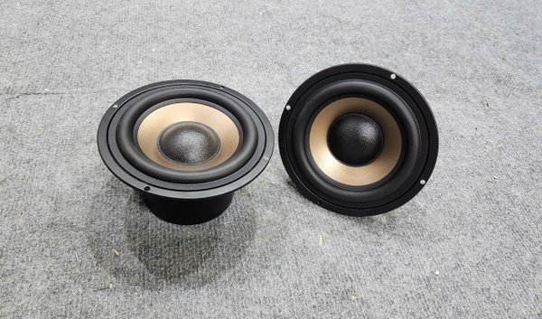 Loa Mid Bass Anh Quốc Arousse AT18MV 180W
