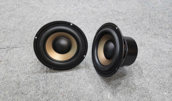 Loa Mid Bass Anh Quốc Arousse AT18MV 180W