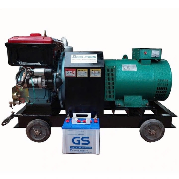 Máy Phát Điện Đầu Nổ Hakuda 15HP 7.5KW 3 Pha (D15 Mát Nước, Đề)