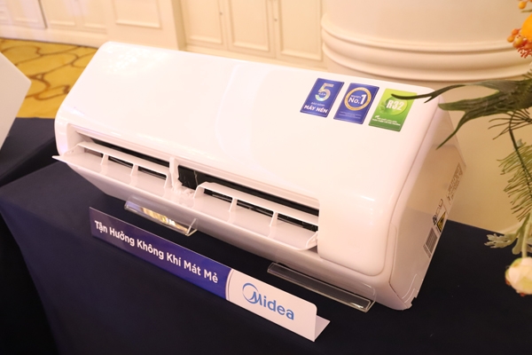 99ch-dieu-hoa-midea-12000btu-1-chieu-msae-13crn8