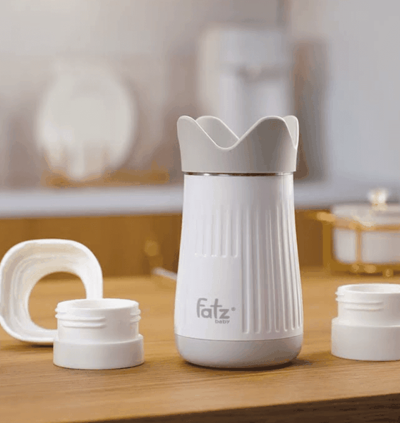 Dụng cụ hâm sữa du lịch cầm tay không dây Ready 2 Fatzbaby