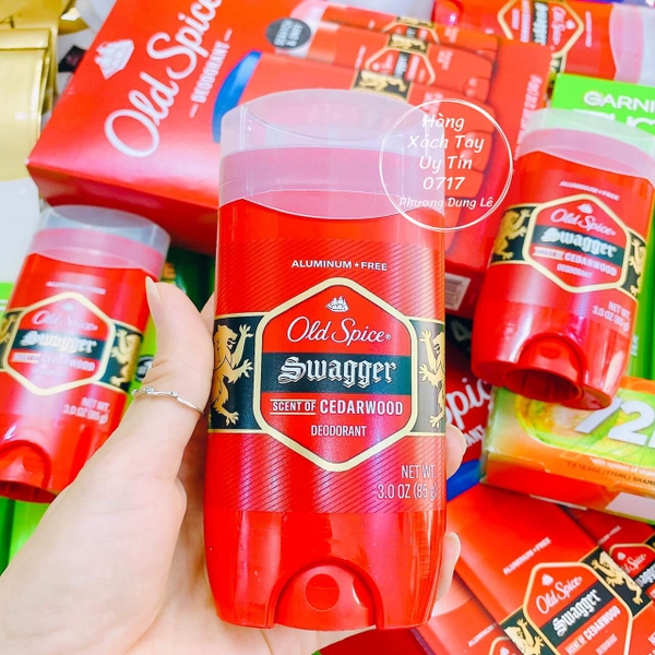 Lăn khử mùi Old Spice Swagger Scent of Cedarwood deodorant lăn