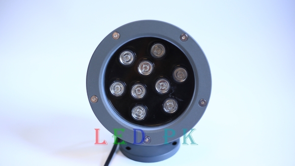 Đèn Rọi Cây RGB (7 màu)